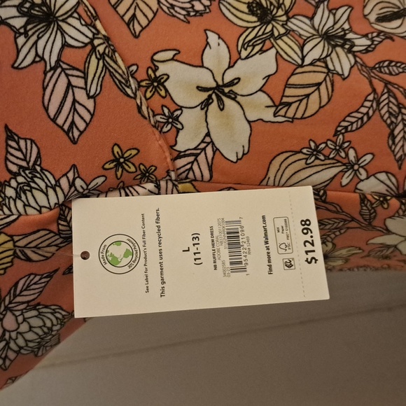 Cute Summer Dress - Picture 6 of 7